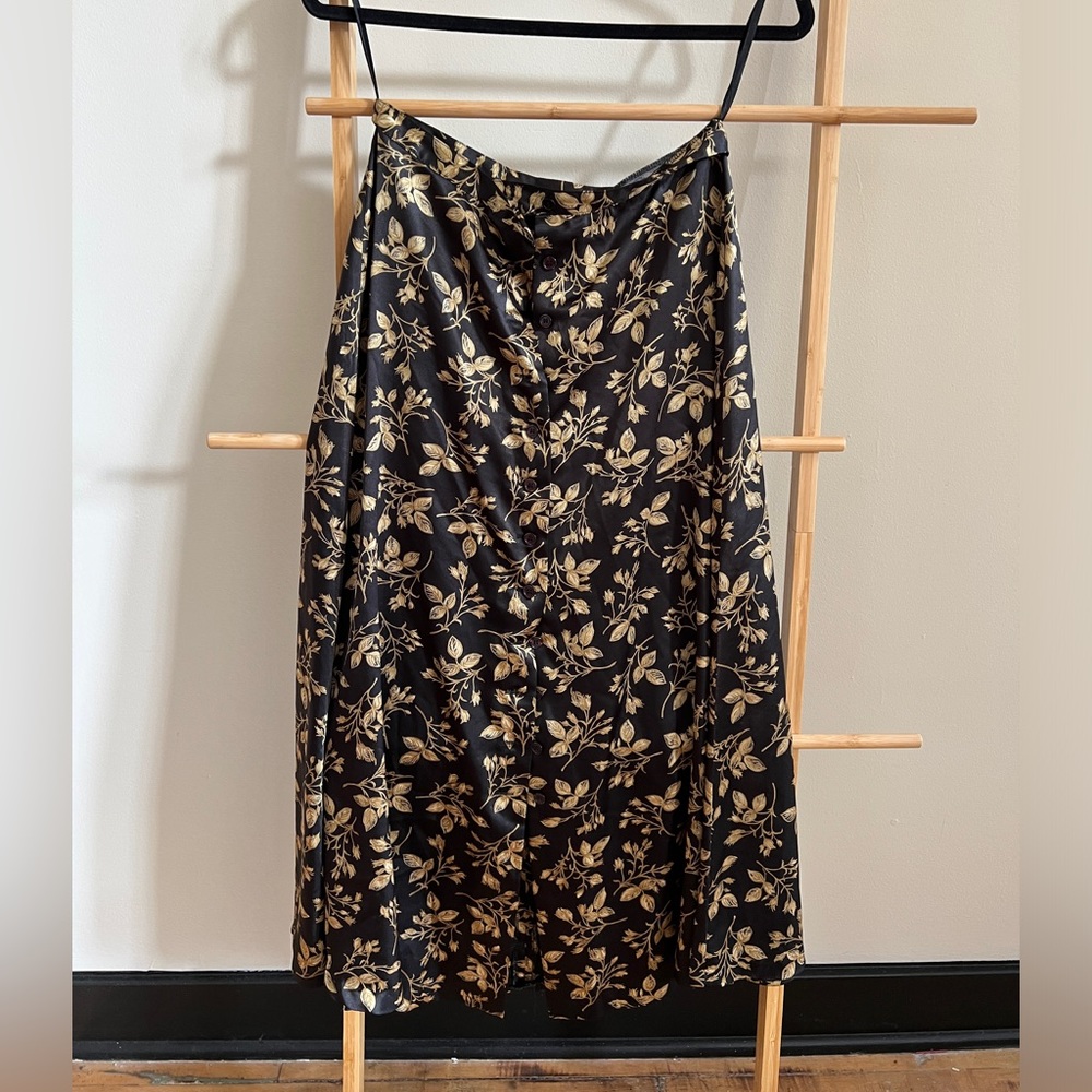 Jones New York vintage button skirt gold ivy